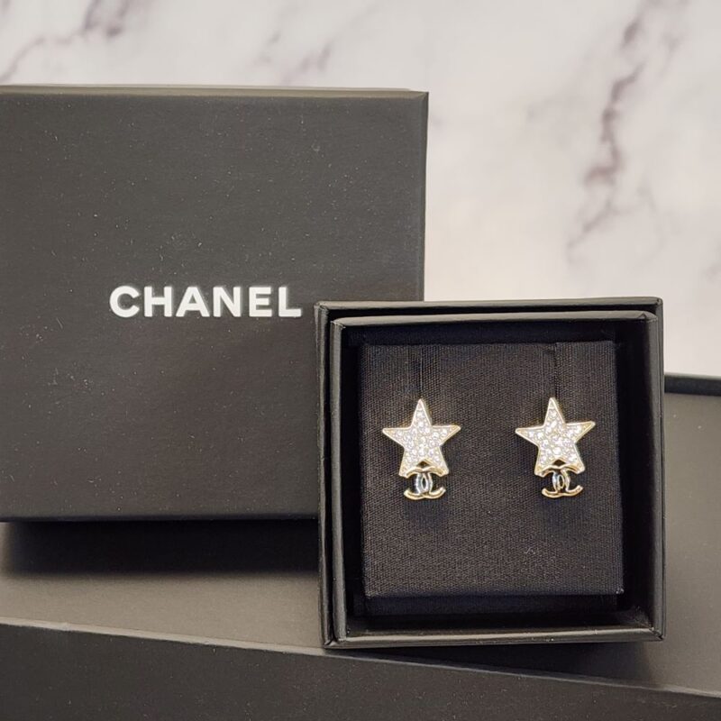 Chanel 經典滿鑽星星耳環