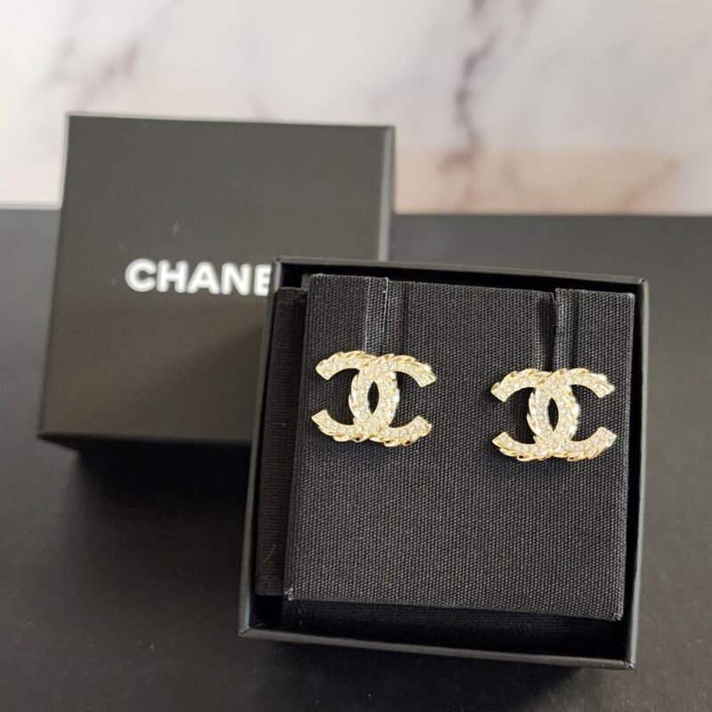 Chanel 麻花水鑽雙C耳環